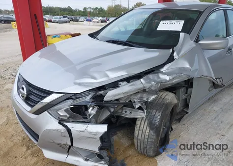 2017 Nissan Altima 2.5 S from USA, damaged, VIN 1N4AL3AP7HC139843